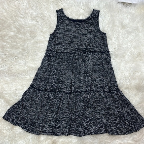 Not So Mystery Box of Nike and H&M Girl Clothes, Size 6 - 8 - Picture 5 of 8